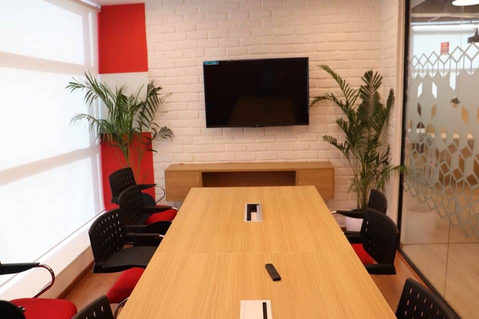 6 Major Differences Between Coworking Space and Traditional Office