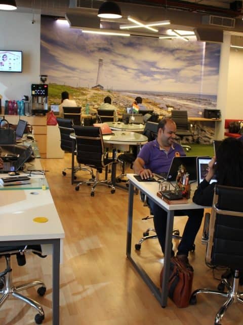 7 Effective tips to stay fit while working in office | The Office Pass